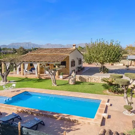 Villa Villa Shortet Den Joan In Alcudia By Js Villas